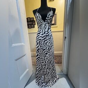 Elegant Zebra Print Maxi Dress